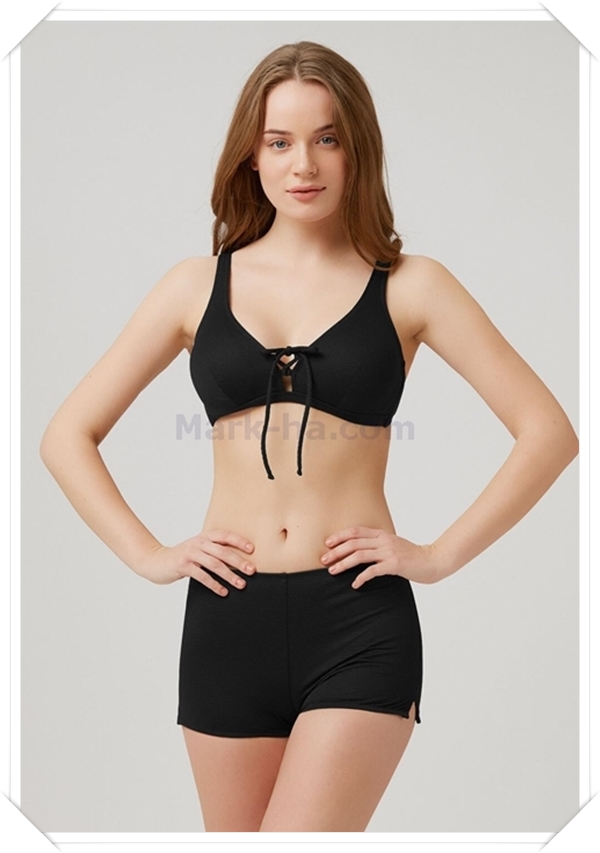 kom fabio şortlu bikini görseli.jpg