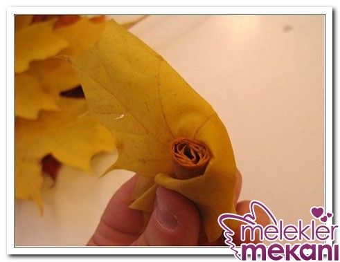 Kuru-yapraklardan-çiçek-yapımı5.jpg