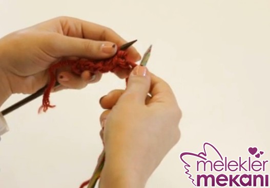 lastik orgu ikinci asama ilk ilmek ormeden alinir.jpg