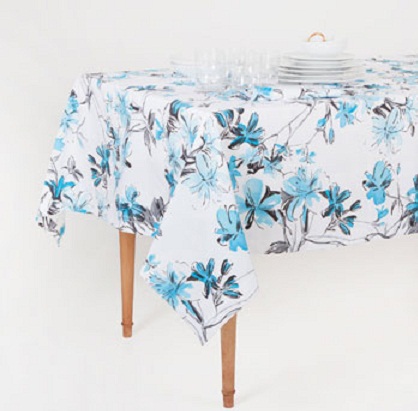 mavi-çiçekler-ile-kombinlenmiş-zara-home-masa-örtü-örnekleri.jpg