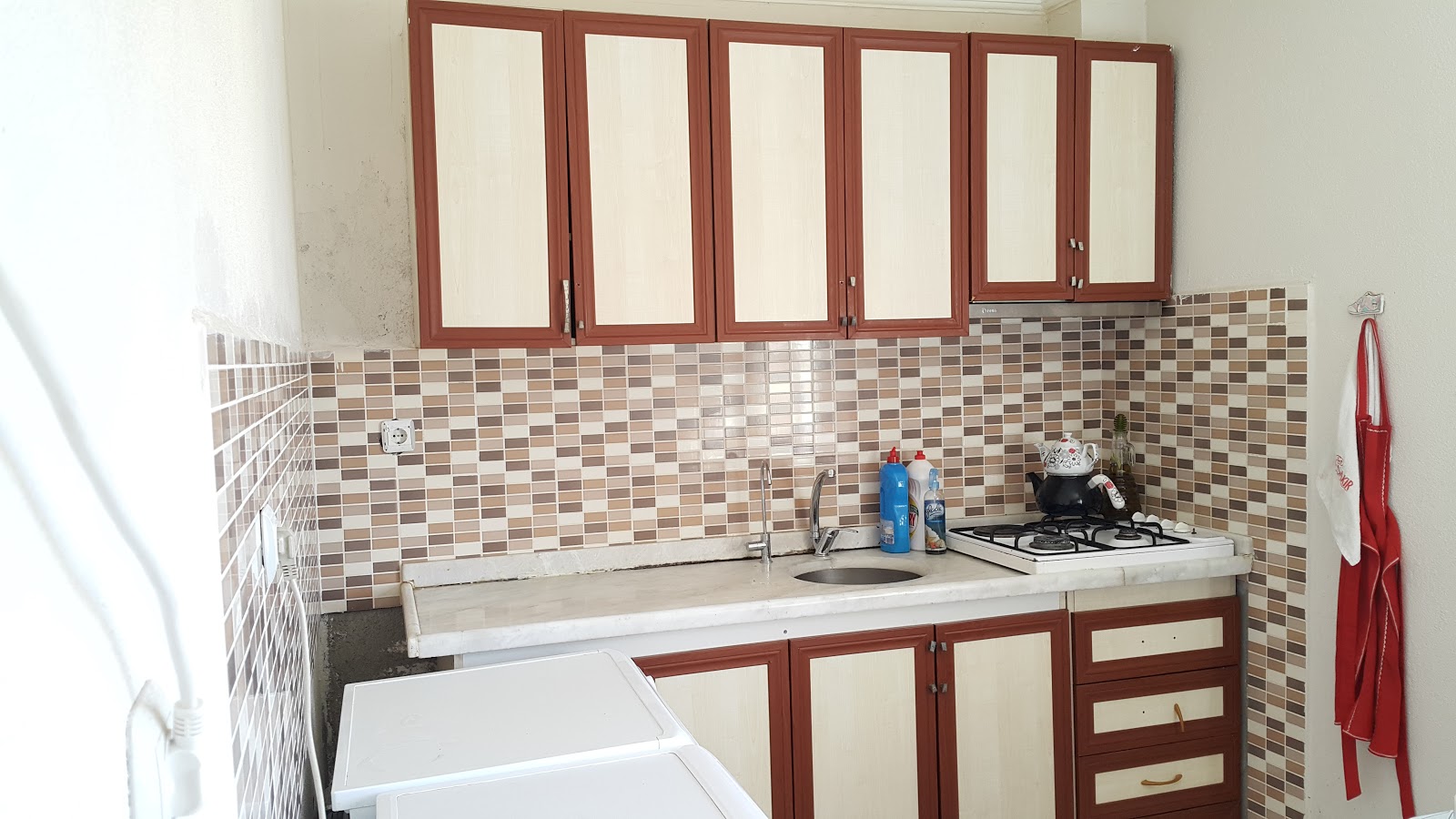 mutfak dolaplari ve fayans nasil boyanir (3).jpg