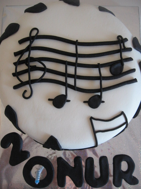 muzik temali pasta (5).jpg