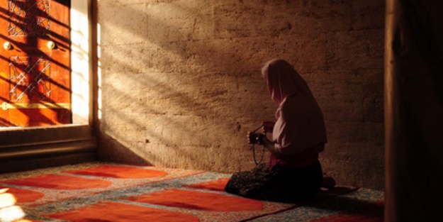 namaz kılmak istiyorum ama üşeniyorum kılamıyorum.jpg