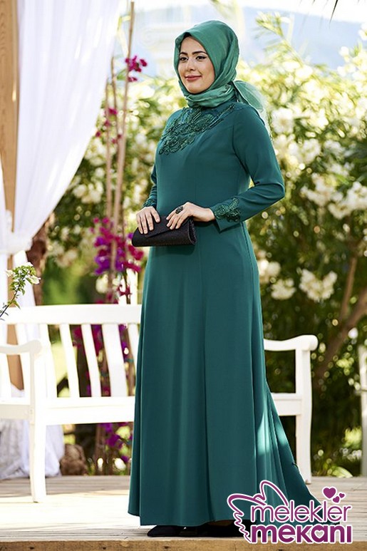 nesrin-emniyetli-buyuk-beden-tesettur-abiye-elbise-566x850.JPG