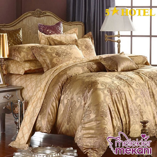 New-Silk-Jacquard-bed-set-bed-linen-Bedclothe-4pcs-Bedding-Sets-Duvet-Cover-Bed-Sheet-Bed.JPG