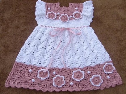 örgü bebek elbise (24).jpg
