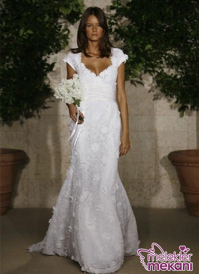 oscar-de-la-renta-82n01-garden-wedding-unique-special-wedding-dress-7432687-1-1.JPG