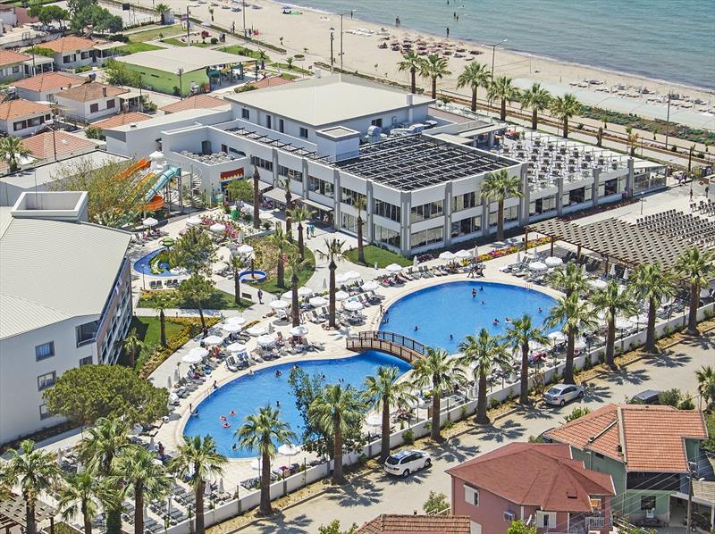 palm-wings-kusadasi-beach-resort.jpg