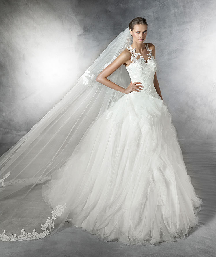 pronovias gelinlik (14).jpg