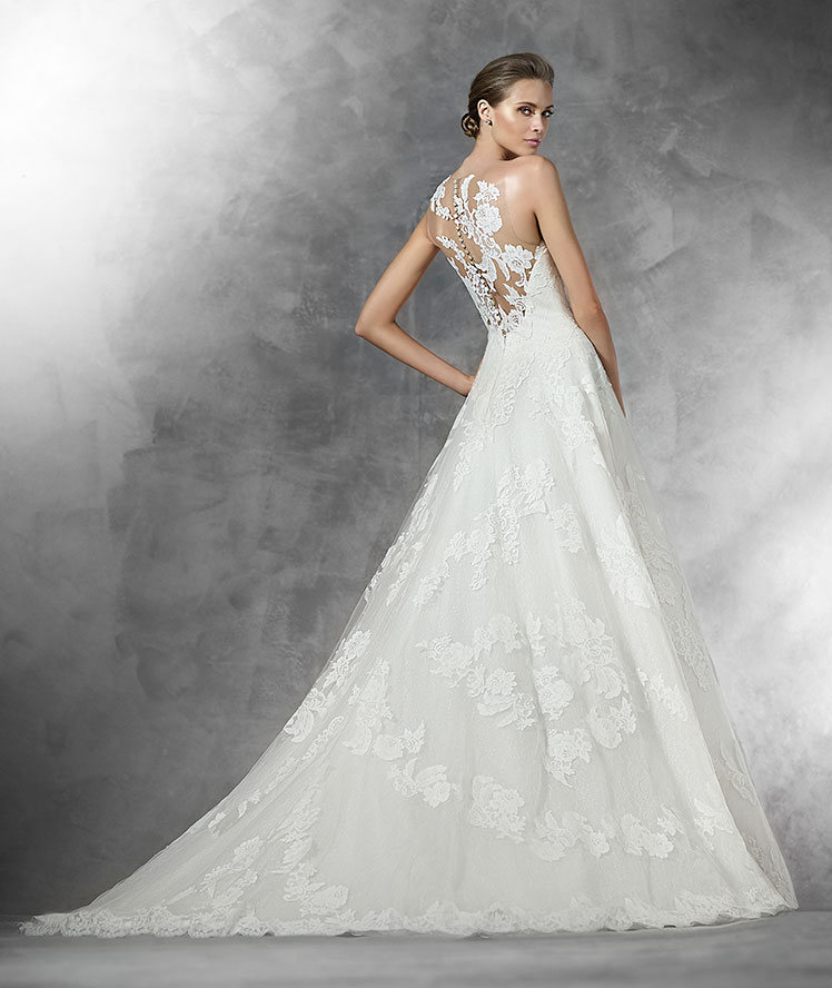 pronovias gelinlik (8).jpg