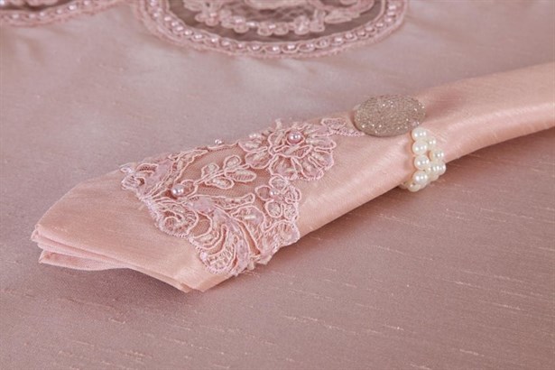 pudra rengi yemek odaları.jpg