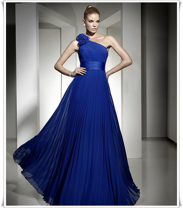 saks mavisi abiye elbise modelleri taşlı tüllü (12).jpg