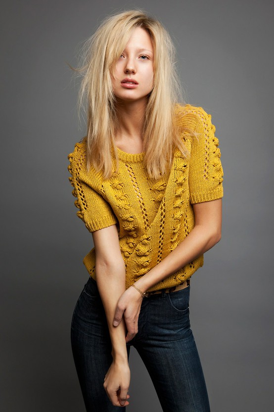 sarı kazak kombinleri (3).jpg