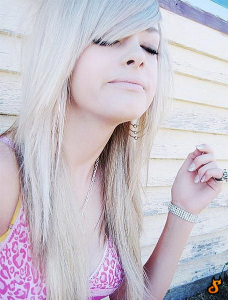 sarışın emo 6.jpg