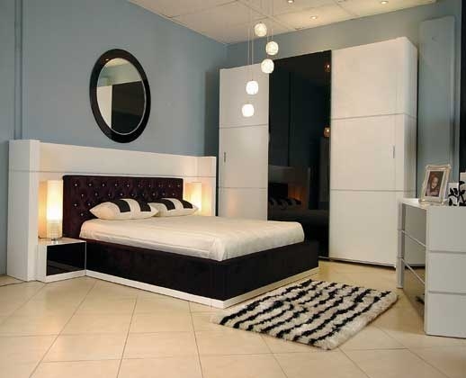 siyah beyaz yatak odasi (5).jpg