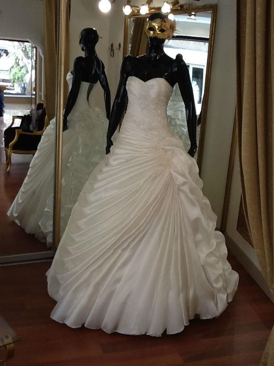 straplez gelinlik (1).jpg