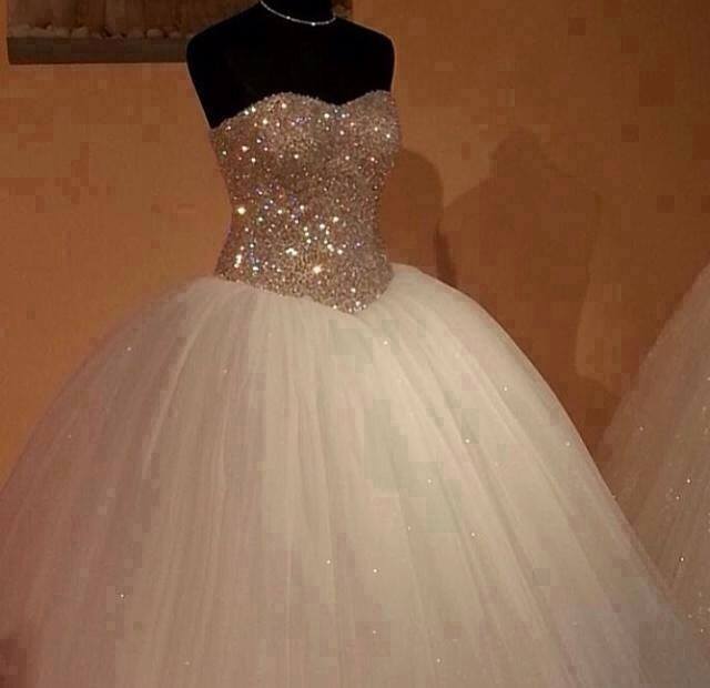 straplez gelinlik (17).jpg