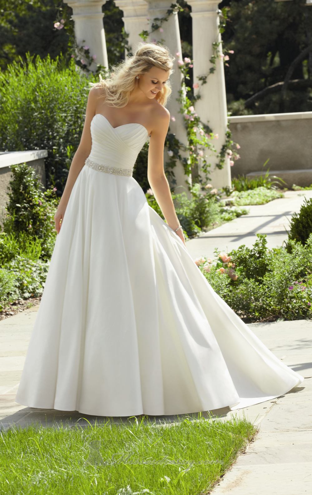 straplez gelinlikler (1).jpg