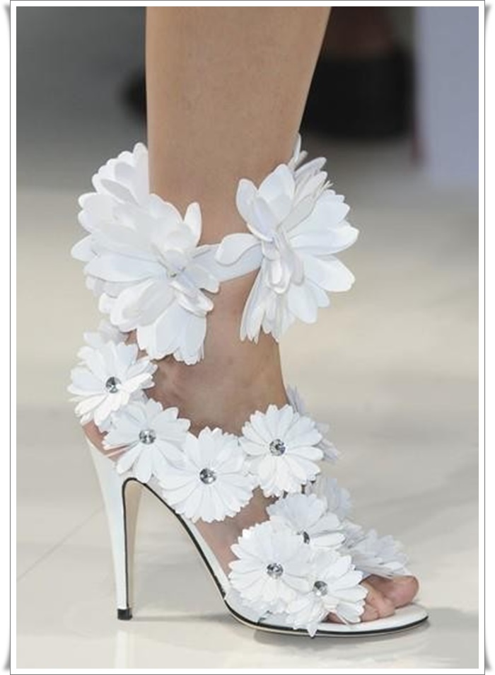 taşlı topuklu işlemeli çiçekli gelin ayakkabısı modelleri topuklu_ (10).jpg