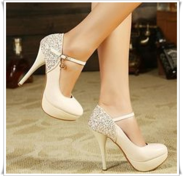 taşlı topuklu işlemeli çiçekli gelin ayakkabısı modelleri topuklu_ (15).jpg