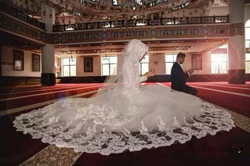 tesettürlü-düğün-pozları-2014 (10).png