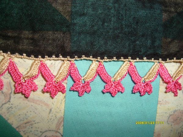 Tığ oyası örneğimiz melekler.jpg