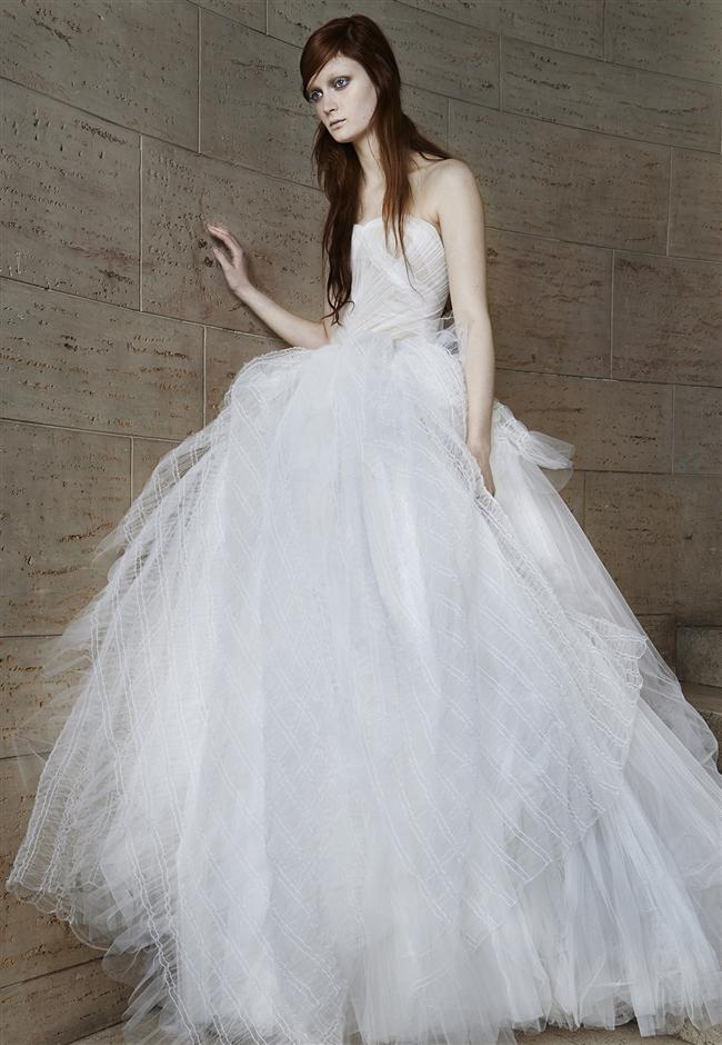 Vera-Wang-gelinlik-modelleri-20153.jpg