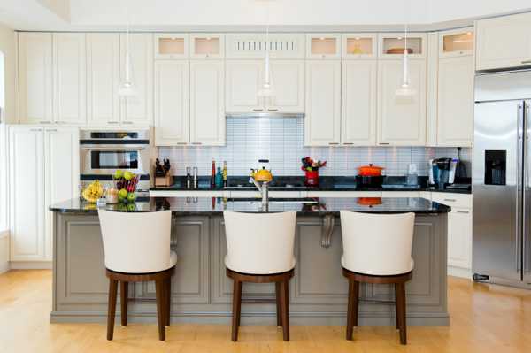 white-gray-kitchen-pops-of-color.jpg