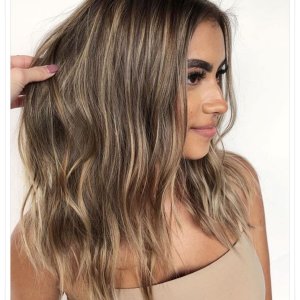 Esmerlere Yakışan Saç Renkleri Modelleri ve Kesimleri