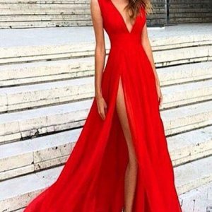 Kırmızı Elbise Modelleri