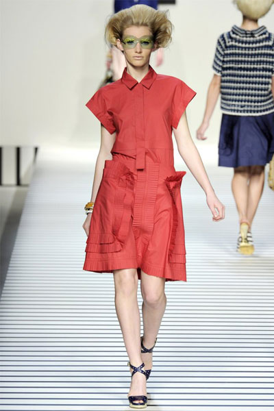 2012_fendi_yaz_koleksiyonu%20(1)-12f.jpg