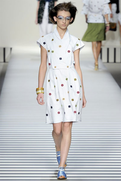 2012_fendi_yaz_koleksiyonu%20(13)-28d.jpg
