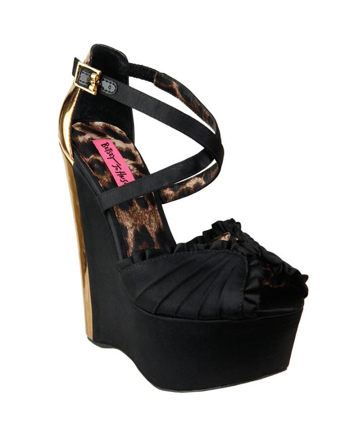 Betsey-Johnson-ayakkabi-3de.jpg