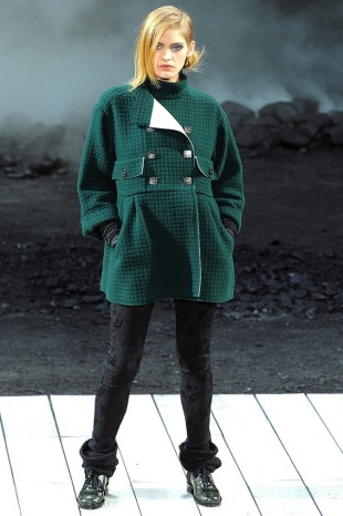 Chanel-16-9a.jpg