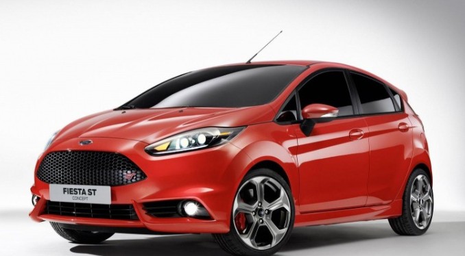 Ford_Fiesta_ST%20%20(1)-66.jpg
