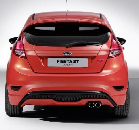 Ford_Fiesta_ST%20%20(2)-2c.jpg