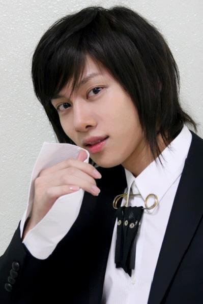 Heechul_resimleri%20(1)-1de.jpg