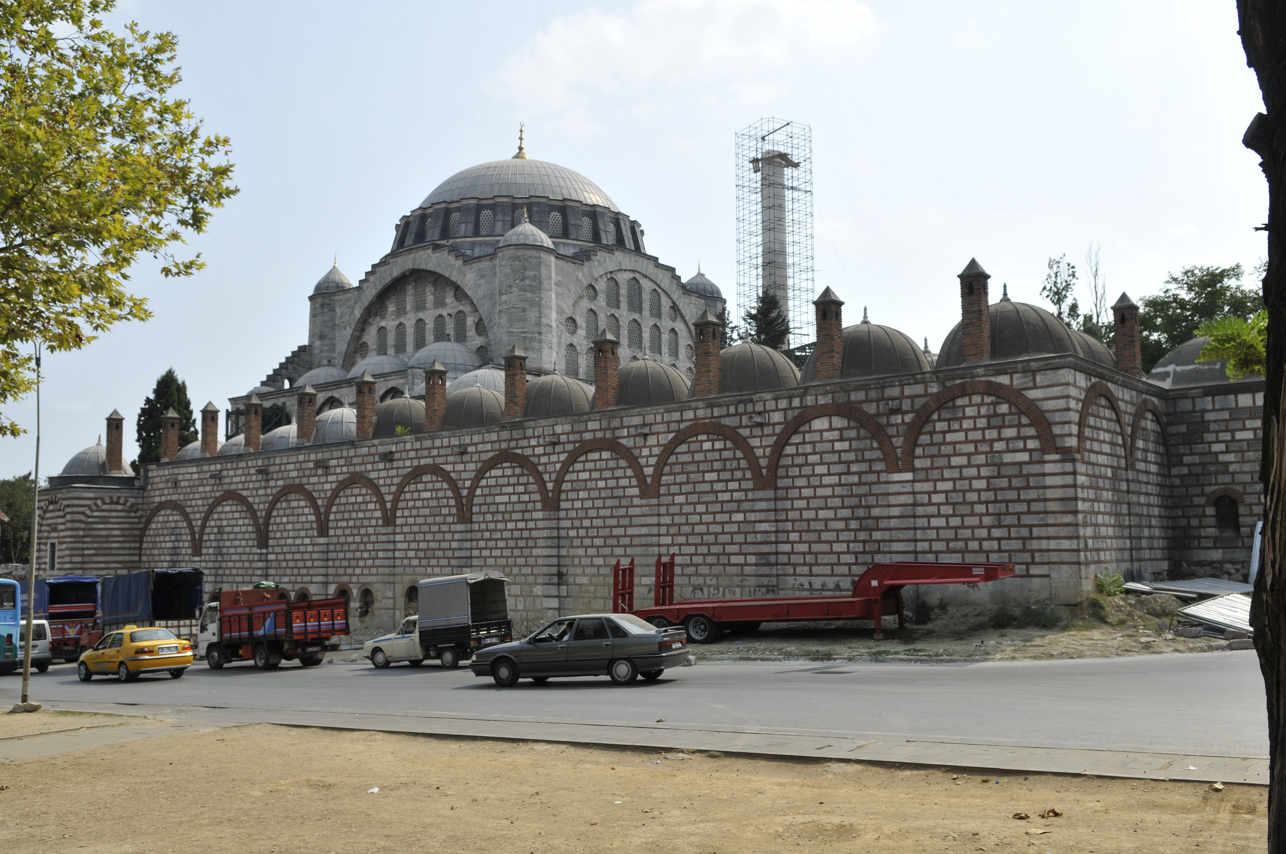 Istanbul-Mihrimah-Sultan-Camii-fatih-76.jpg