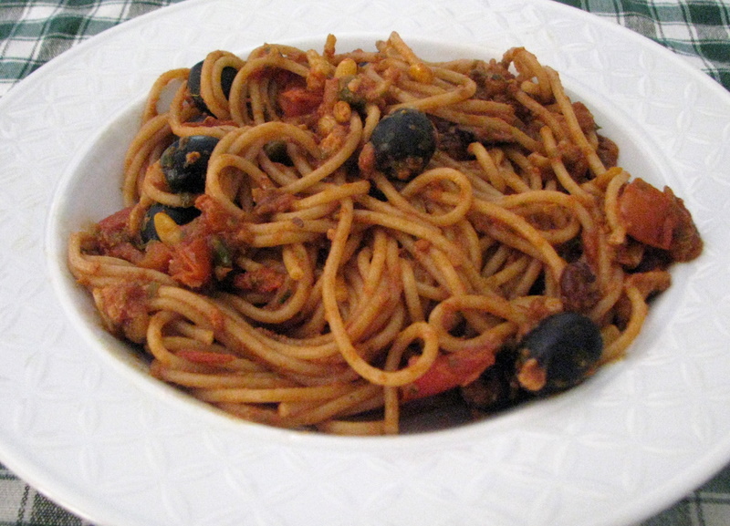 Sarimsakli_Cevizli_Spagetti.JPG-144.jpg