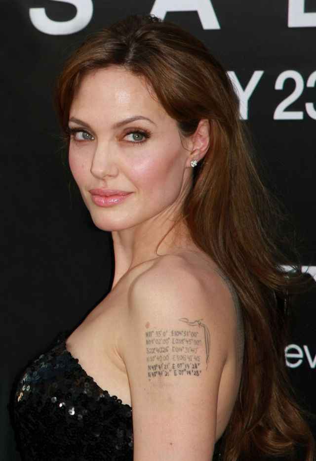 angelina_jolie_11-1e6.jpg