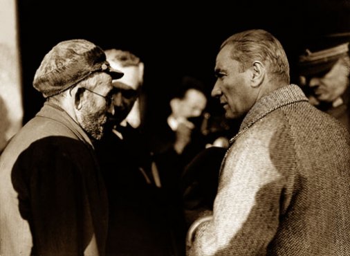 ataturk_fotolari_%20(2)-379.jpg