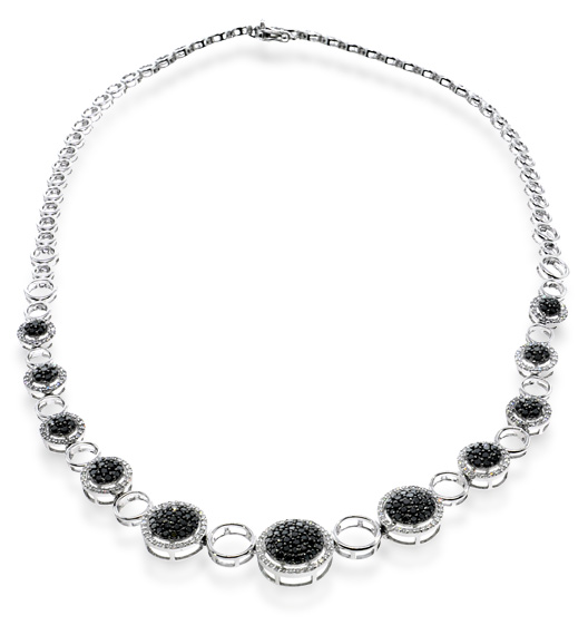 black-diamond-necklace-2-764031-9031.jpg