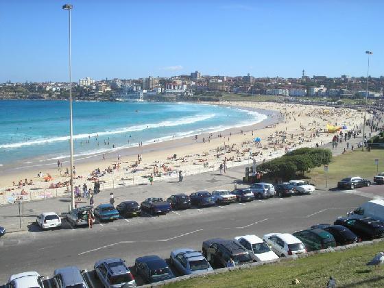 bondi-beach-australia-3849060-560-420-4491.jpg