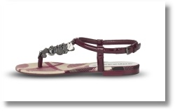 burberry_hearts-9-3207.jpg
