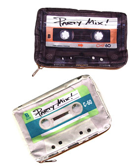 cassette-tape-coin-purse-6420.jpg
