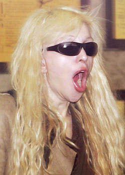 courtneylove5ce1am-4499.jpg