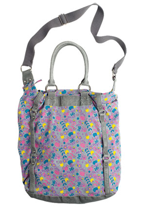 delias-larissa-tote-2075.jpg