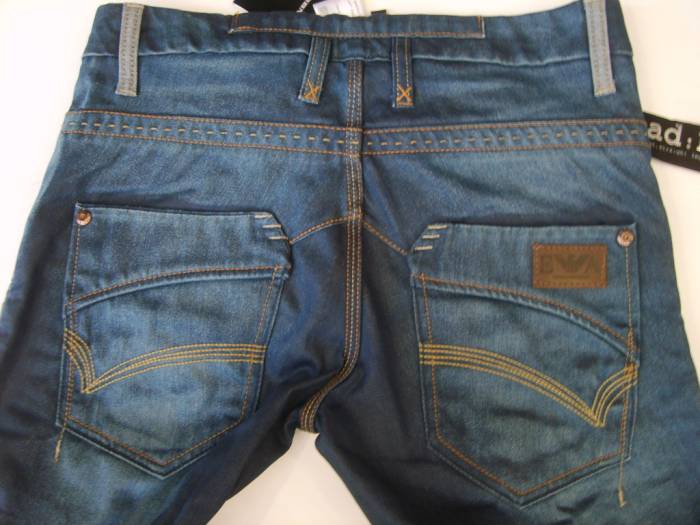 emporio-armani-jean-pantolon__20344678_3-1186.jpg
