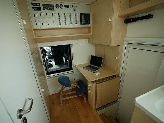 ev5y-6404.jpg