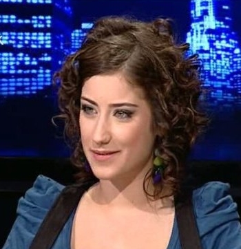 hazal_kaya_yeni_resimleri9-122.jpg